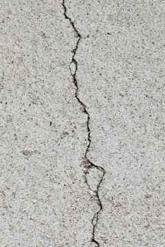 マンション・ビルの資産価値を守る10の法則～第1回　クラック対策～